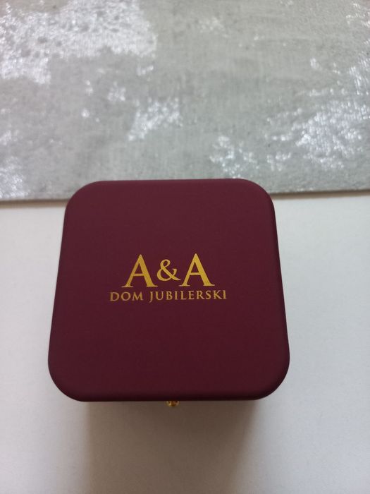 Złota zawieszka serce z prawdziwymi diamentami