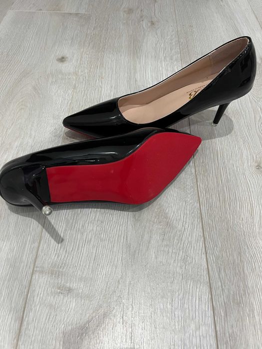 Sapatos senhora - 38