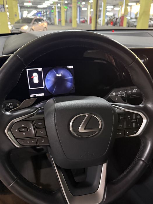 Продам Lexus nx 200 официал 2023