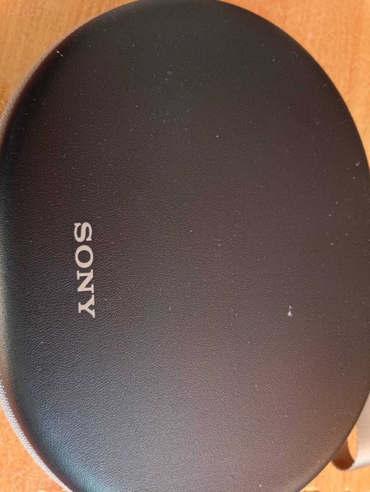 Беспроводные наушники с шумоподавлением SONY WH-1000XM2