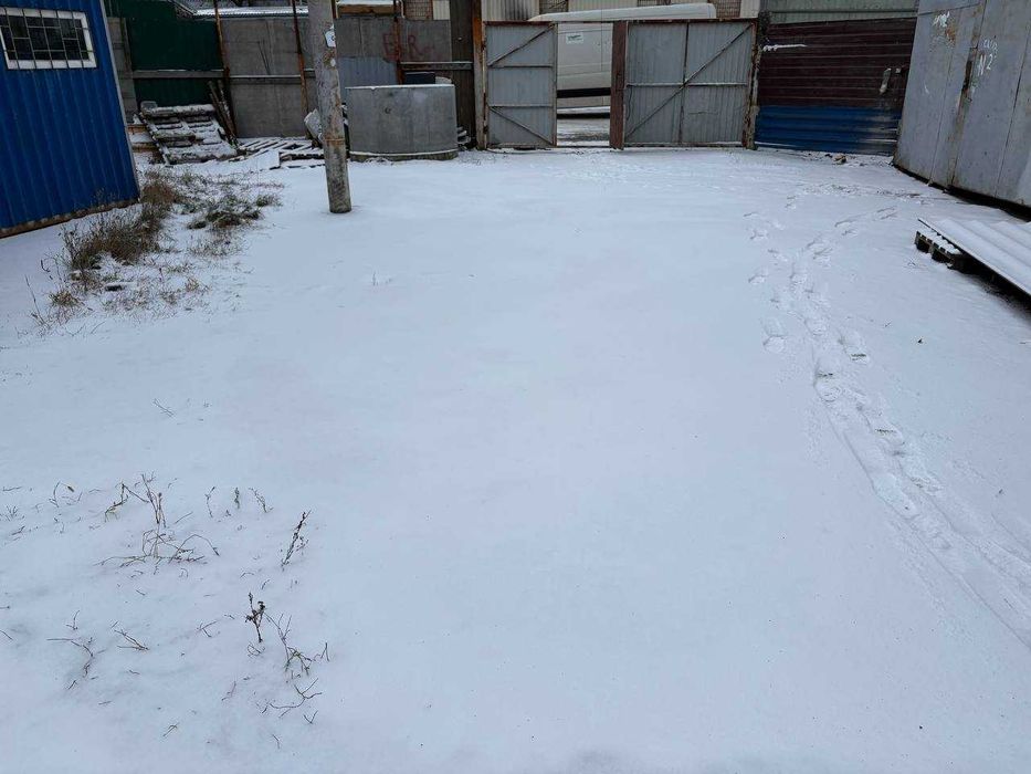 Ангар 90м2, вагончик під офіс і своя огородж.площадка,380В-для виробн.