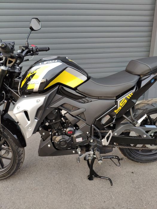 Мотоцикл LIfan SR220 Мотосалон MotoPlus