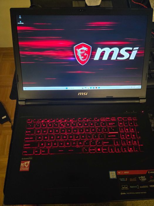 Laptop MSI GL73 i7-8750H/8GB/ GTX1050