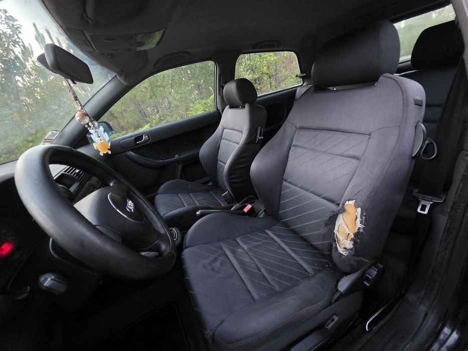 Audi A3 1.9 TDI PD 130 CV — Recaro + Jantes Audi TT 17"