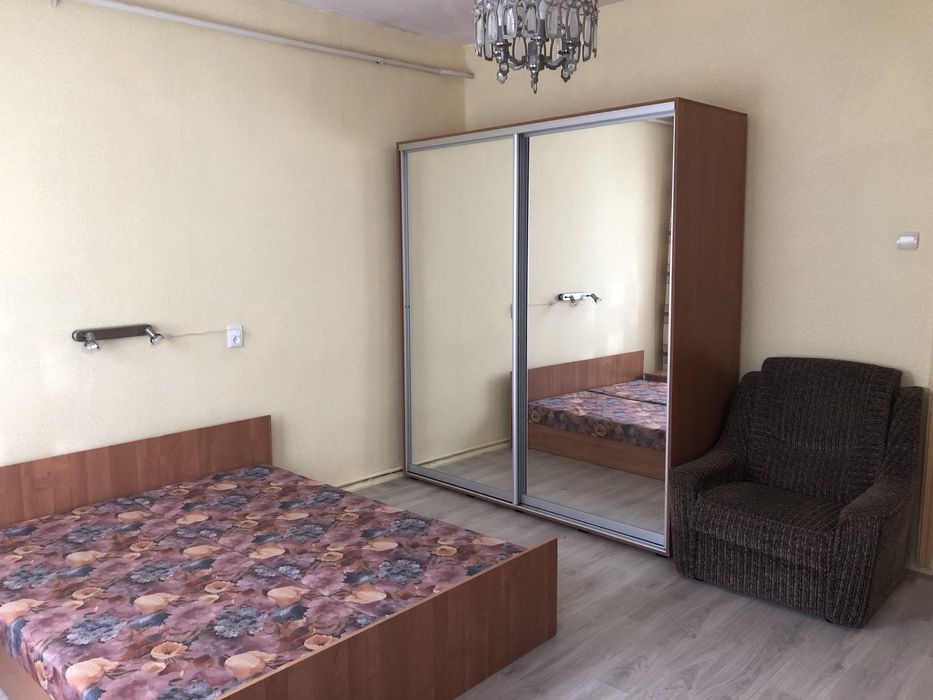 Сдам домик Аркадия 3 к+ кабинет,большой участок, животных можно!