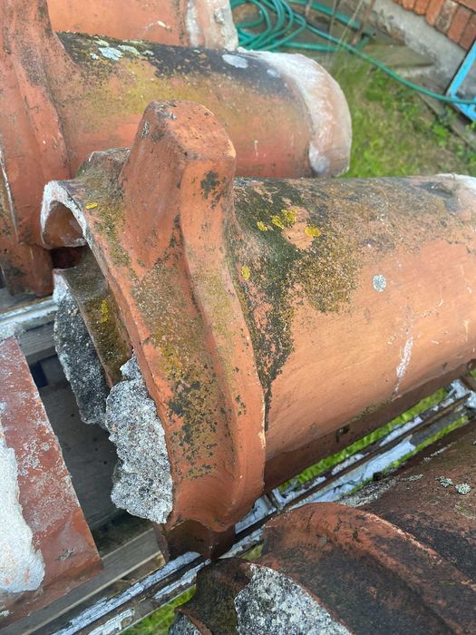 Stare gąsiory ceramiczne  dachowe holenderka