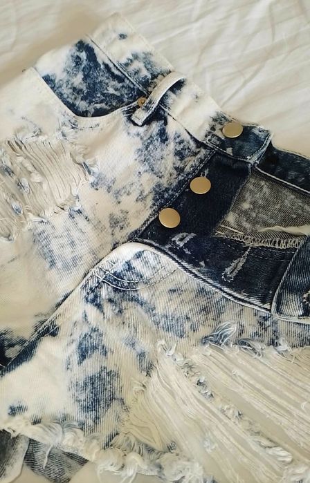 Шорти джинсові жіночі