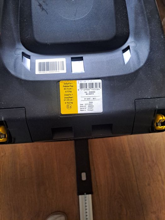 Fotelik, nosidełko samochodowe