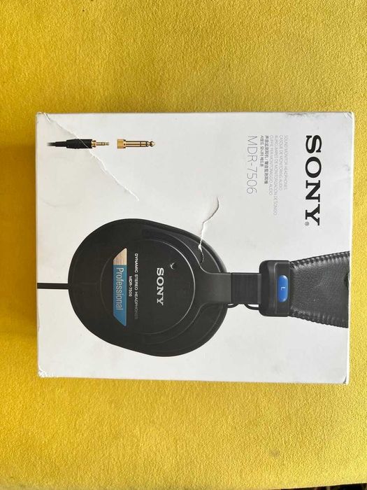 Студійні навушники SONY MDR-7506 нові