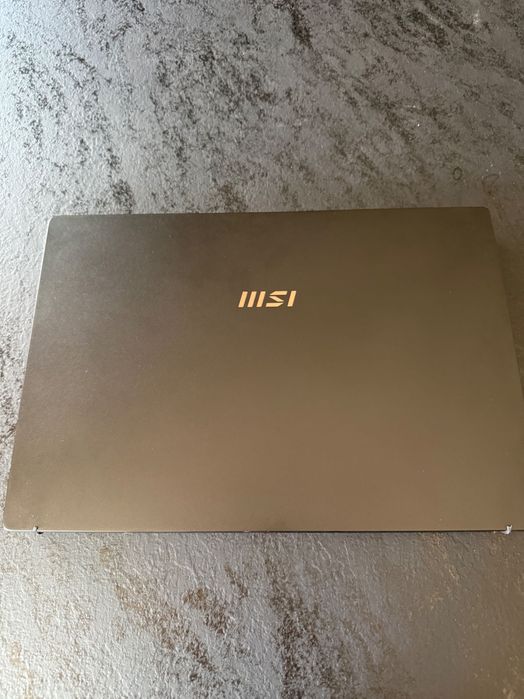 MSI Summit e14 I7 16GB I 1TB I. gtx1650 ti. Ekran dotykowy
