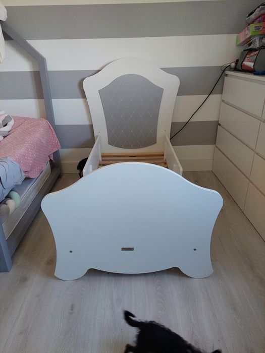 Cama de criança da Micuna/trama