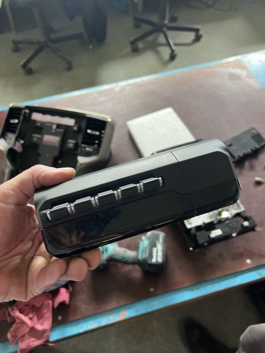 ДИСПЛЕЙ DODGE RAM 2019-2022 P68312620AF