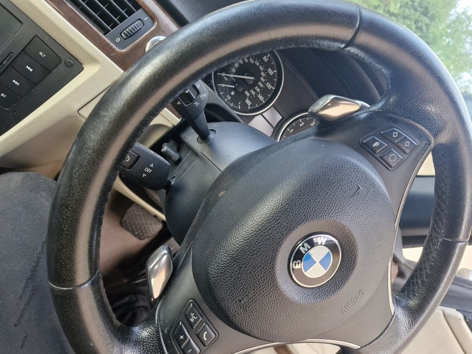Kierownica łopatki bmw e92