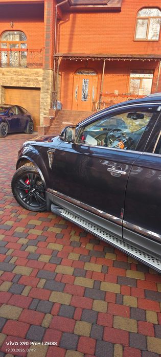 Продається AUDI Q7 quatro