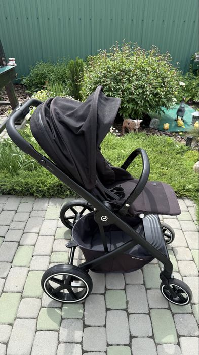 Cybex Balios S Lux Black, чорна 2в1