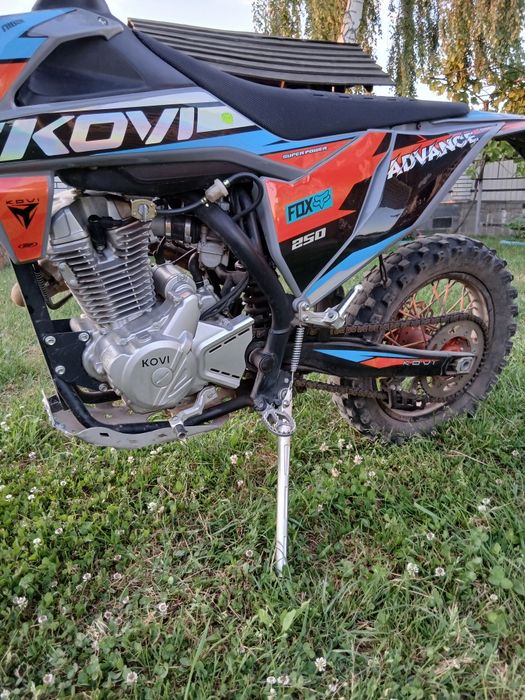 Kovi Advans  250