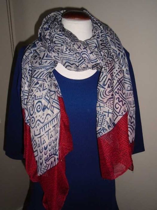 Lenço / écharpe padrão étnico