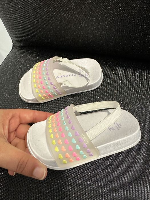 Chinelos Primark 20/21