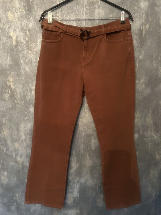 Spodnie jesns czekolada modna Pinko z paskuem r.32