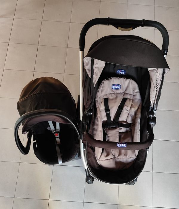 Carrinho passeio + cadeira auto chicco