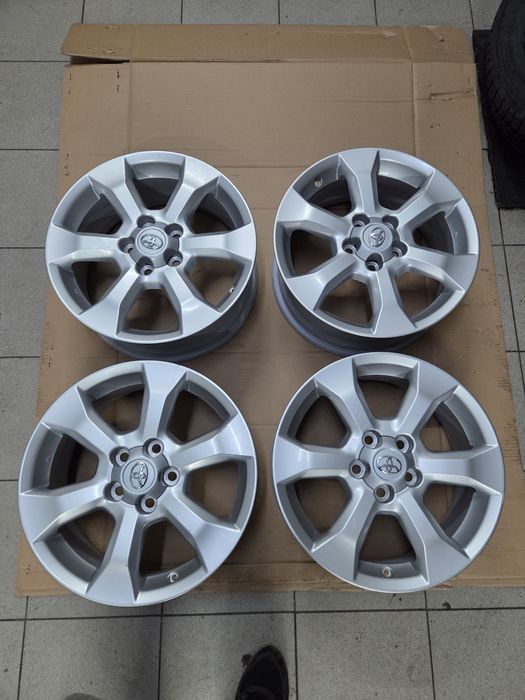 felgi aluminiowe 17" 5x114,3 7x17 ET 45 Toyota Suzuki
