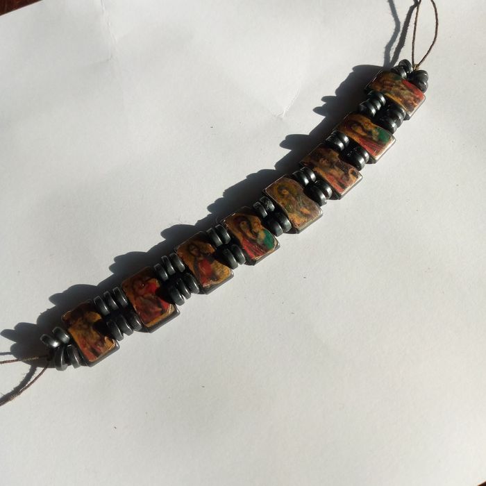 Браслет с ликами святых на руку