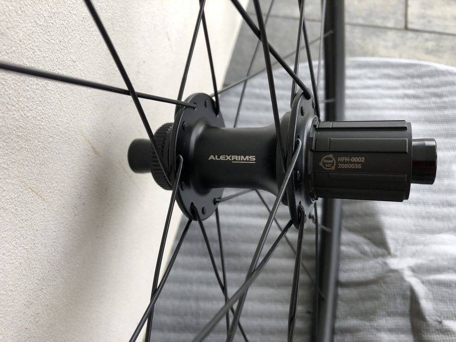 Nowe koła Alexrims 622x21 sztywna oś 12x100 12x142