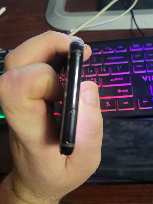 Самсунг s8 все працює