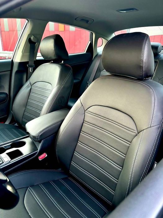 Оренда авто з ліцензією Гібрид