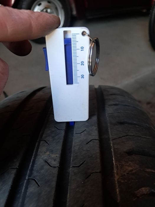 215 65 R17 Opony letnie Continental