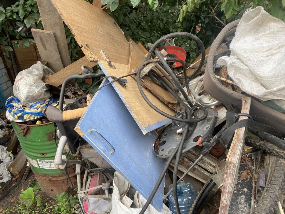 Вивіз сміття Зазимʼя Погреби Пухівка Київ та область