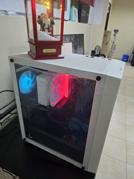 Ігровий системник AMD Ryzen 7 8700f 16gb ddr5  RTX 5060 8gb ssd 500