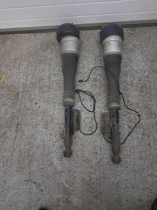 Amortyzatory tylne merceses s w221