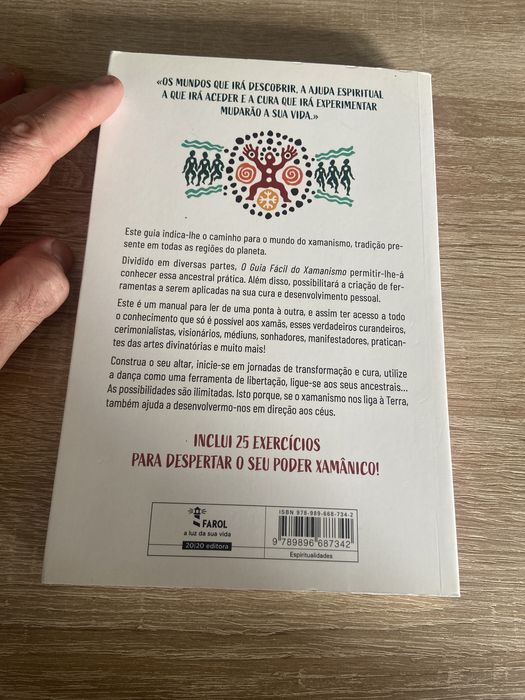 LIVRO NOVO NUNCA USADO O GUIA FACIL DO XAMANINSMO