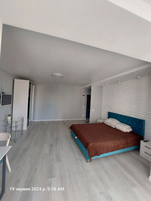 Квартира в центрі подобово