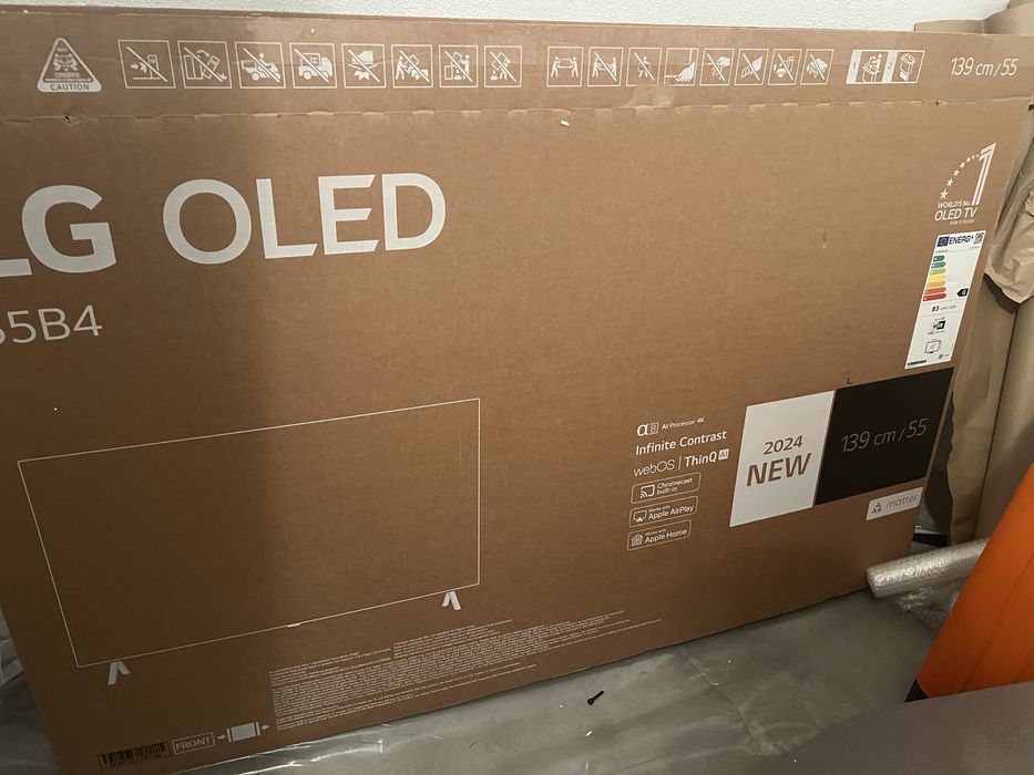 TV LG  OLED 55 B46LA para pecas