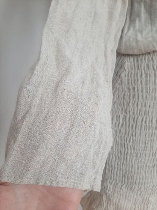 Lniano bawełniana sukienka z długim rękawem Zara i dopasowaną spódnicą