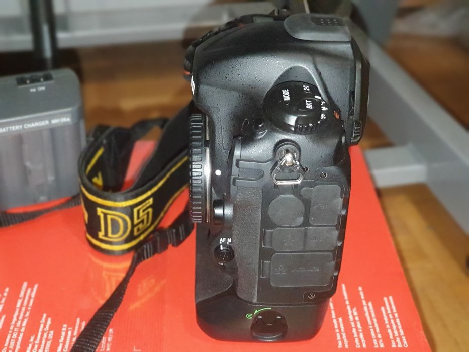 Nikon D5 przebieg 28 tys