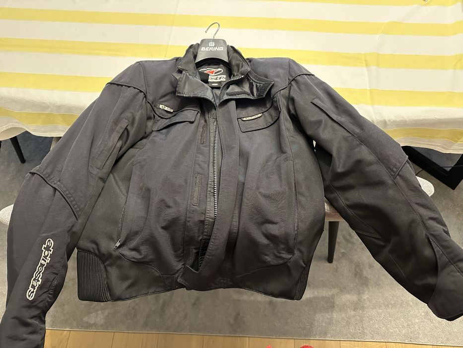 Casaco Mota - Tamanho M - MUITO POUCO USADO