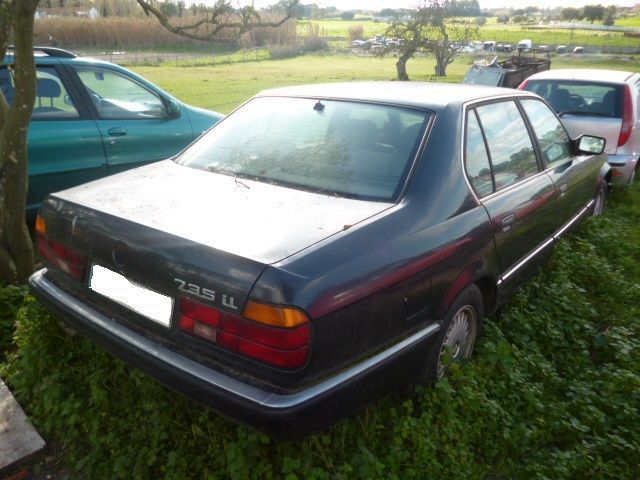 BMW 735IL E32 Para Peças