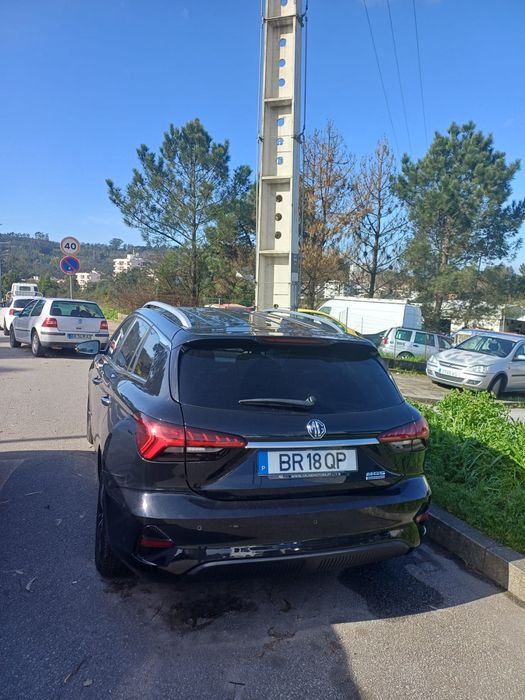 MG5 SW EV Acidentado