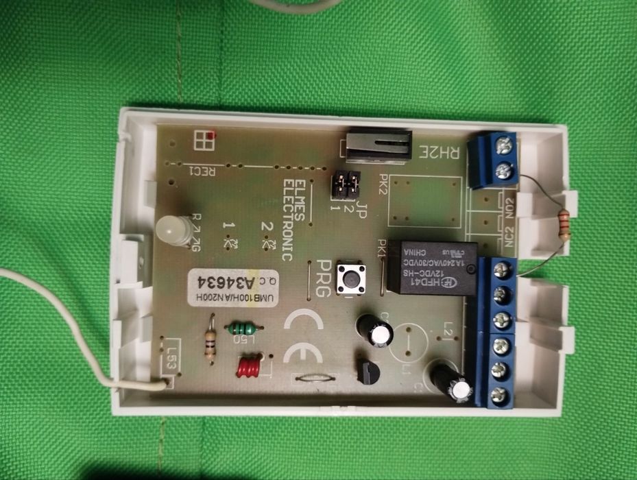 Радіо кнопка, Elmer electronic UMB-100, тревожна кнопка