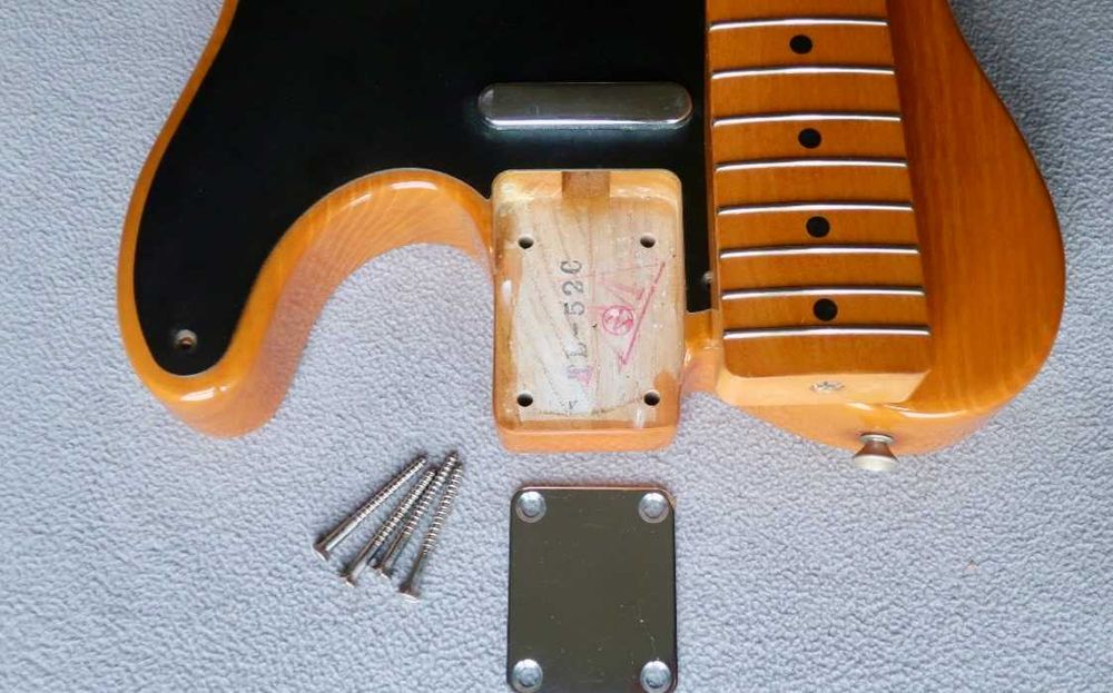 Fender Telecaster TL52 Japan (1985 Fujigen) USA Pickups Center-Joined