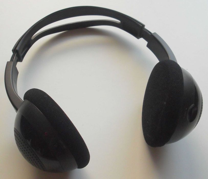 Auscultadores Philips Home Cinema SHC1300