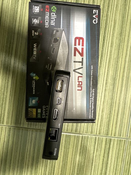 Супутниковий приймач Evo eztv Lan