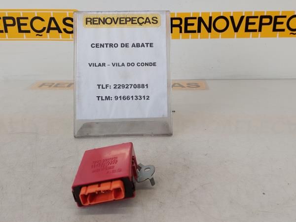 Módulo genérico TOYOTA Corolla Sedan (_E10_)