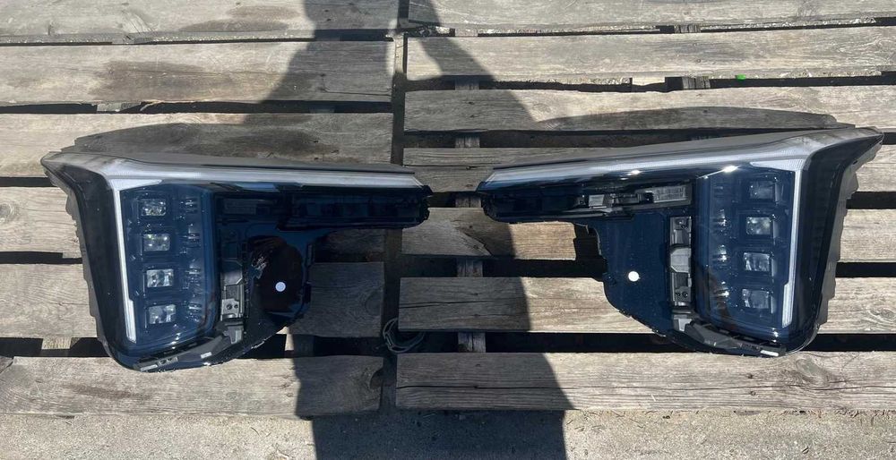 Фари передні Kia Sorento 4 IV Lift Фара права або ліва EU USA разборка