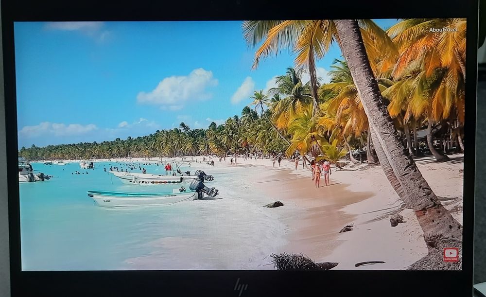 HP Elitebook 840 G6 14" IPS i5-8365U 
AMD Radeon RX 550X 2GB
 16Gb DDR