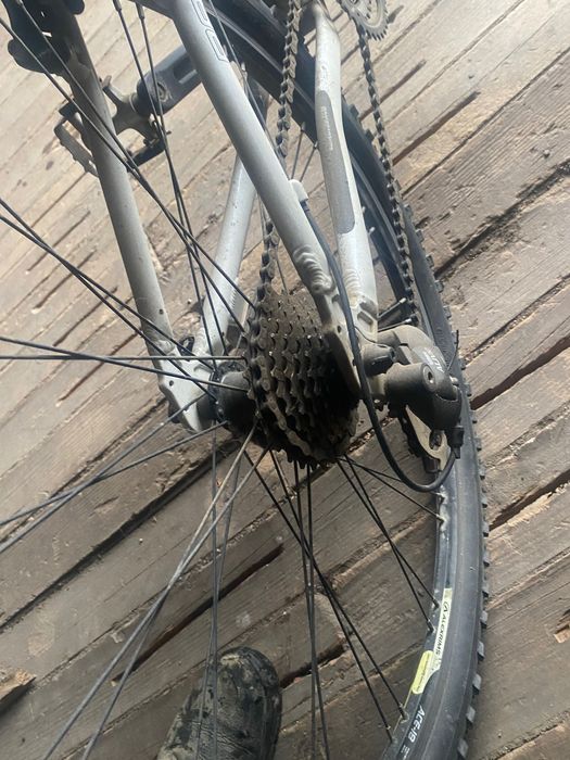 vendo bicicleta como nova.