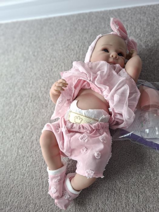 Lalka jak żywe dziecko reborn piękna NOWA duża prawie 50 cm , cala gum